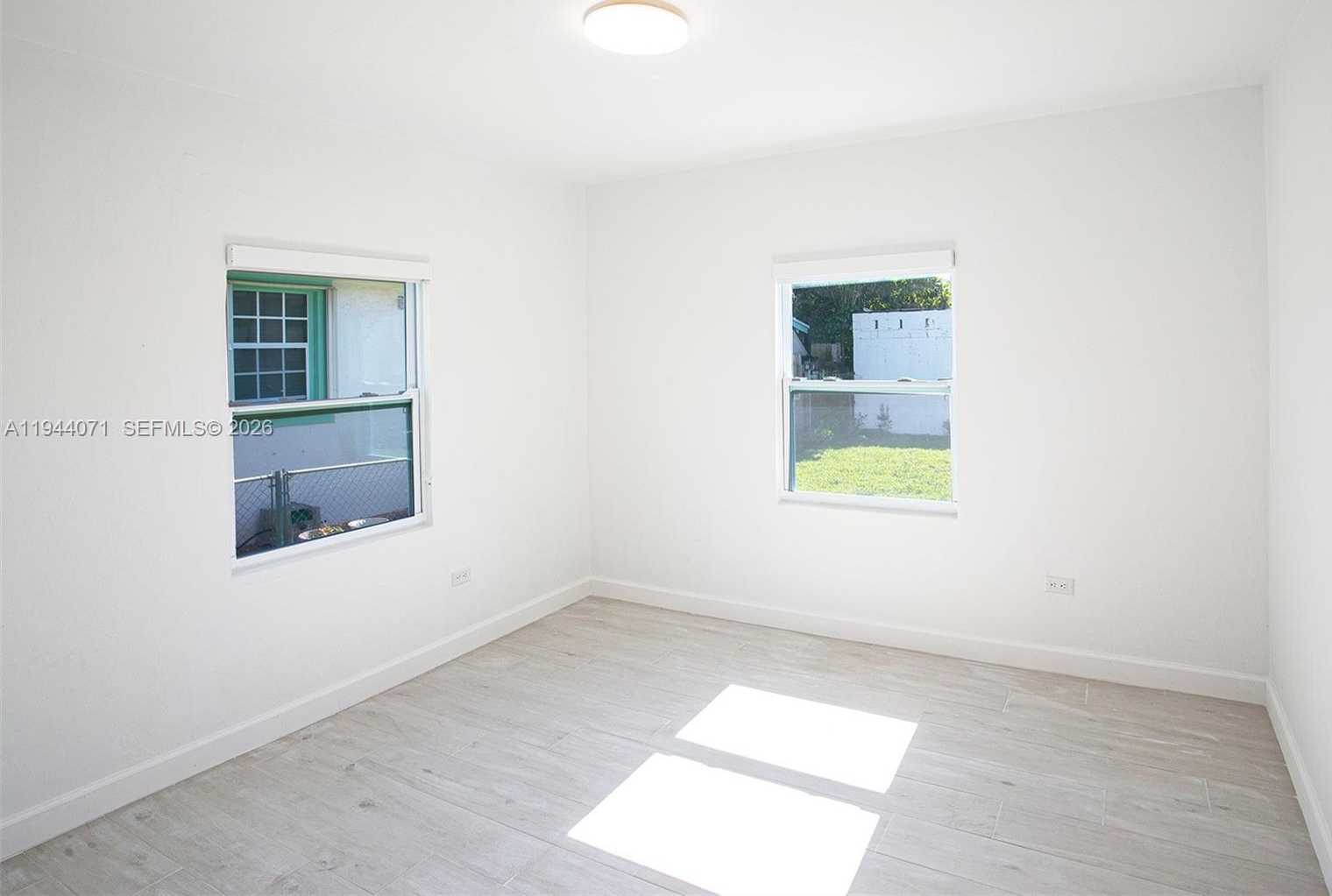 Small Image of 2620 SOUTH WEST 9TH ST, Miami Number 15