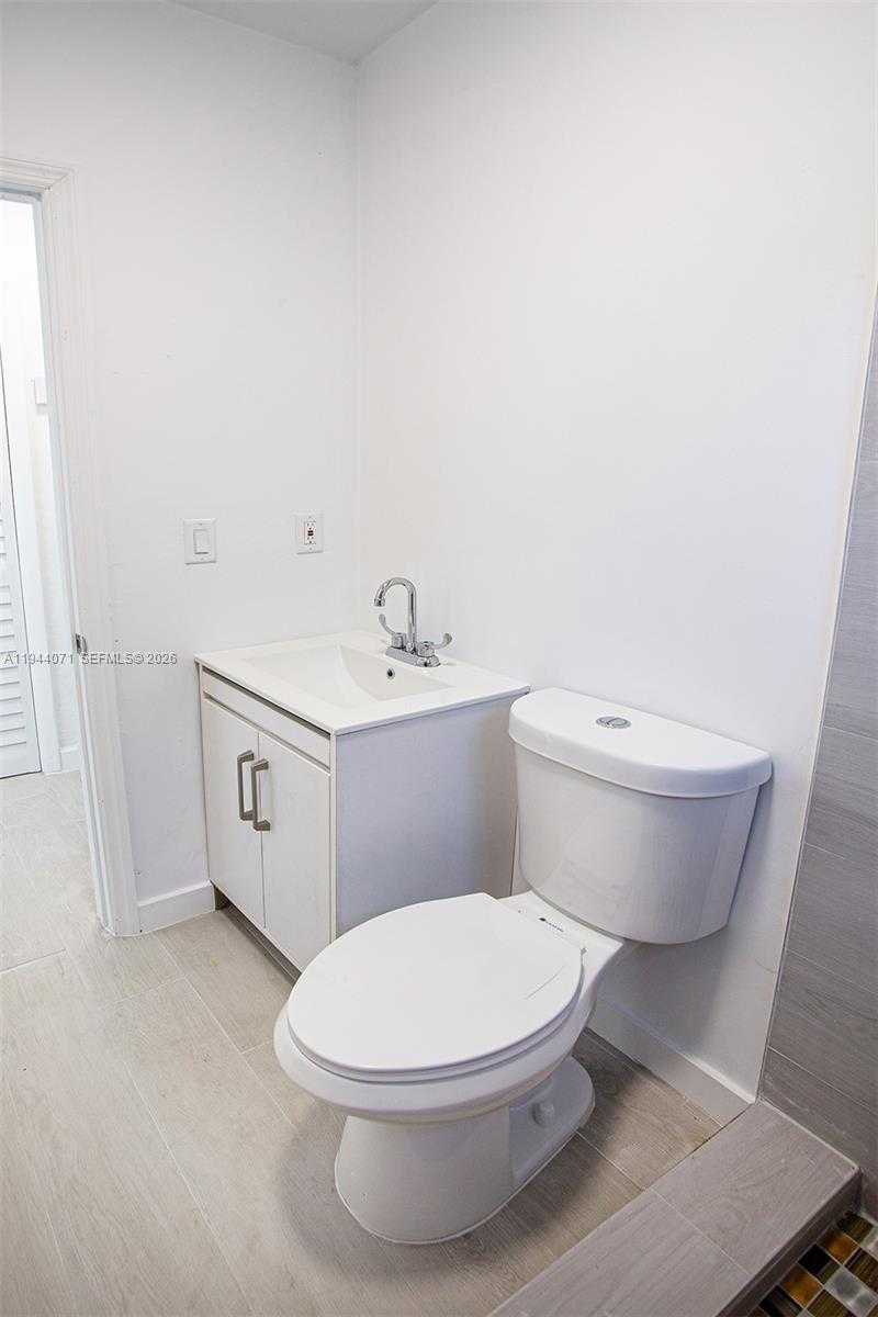 Small Image of 2620 SOUTH WEST 9TH ST, Miami Number 17