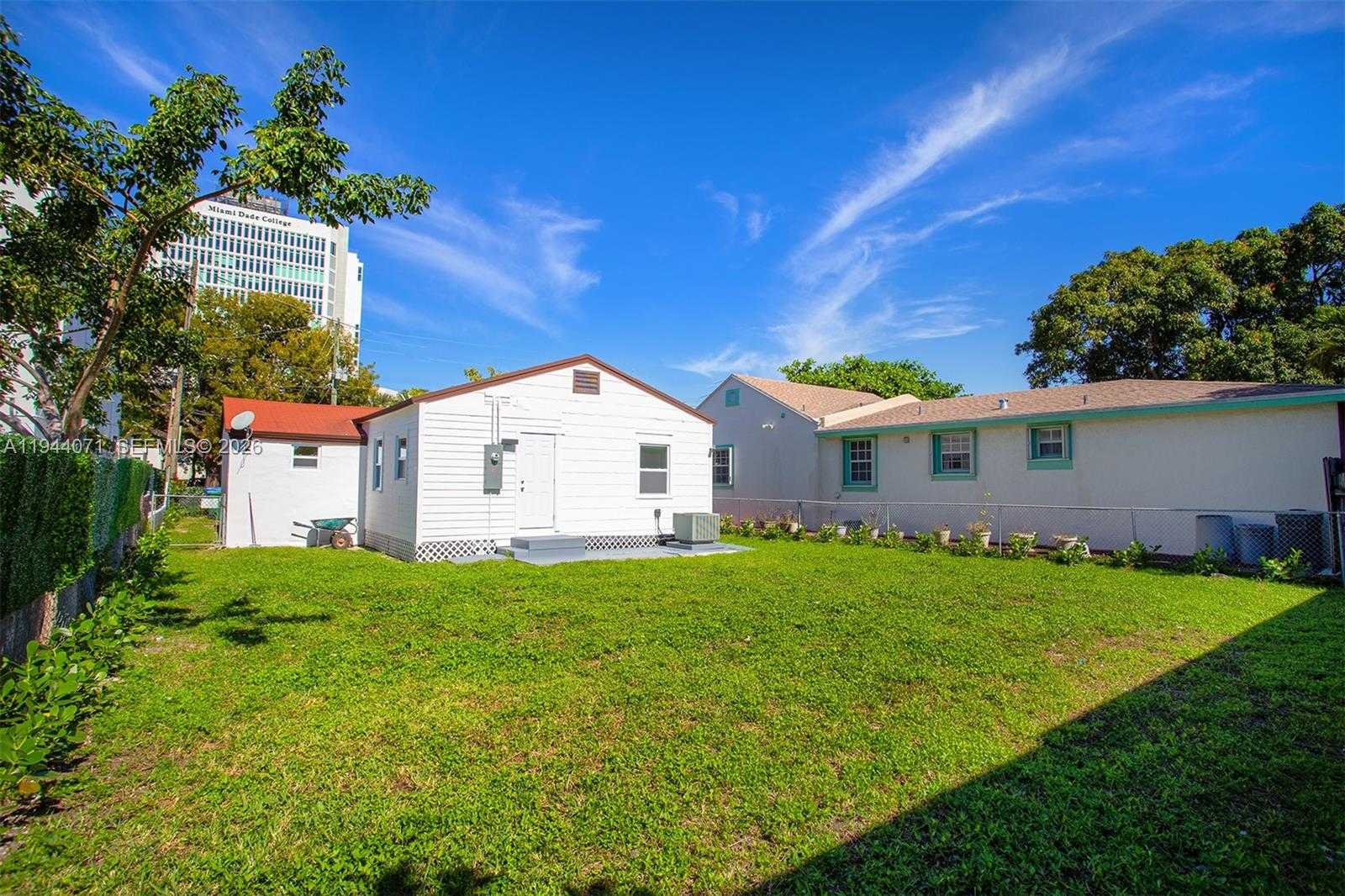 Small Image of 2620 SOUTH WEST 9TH ST, Miami Number 23