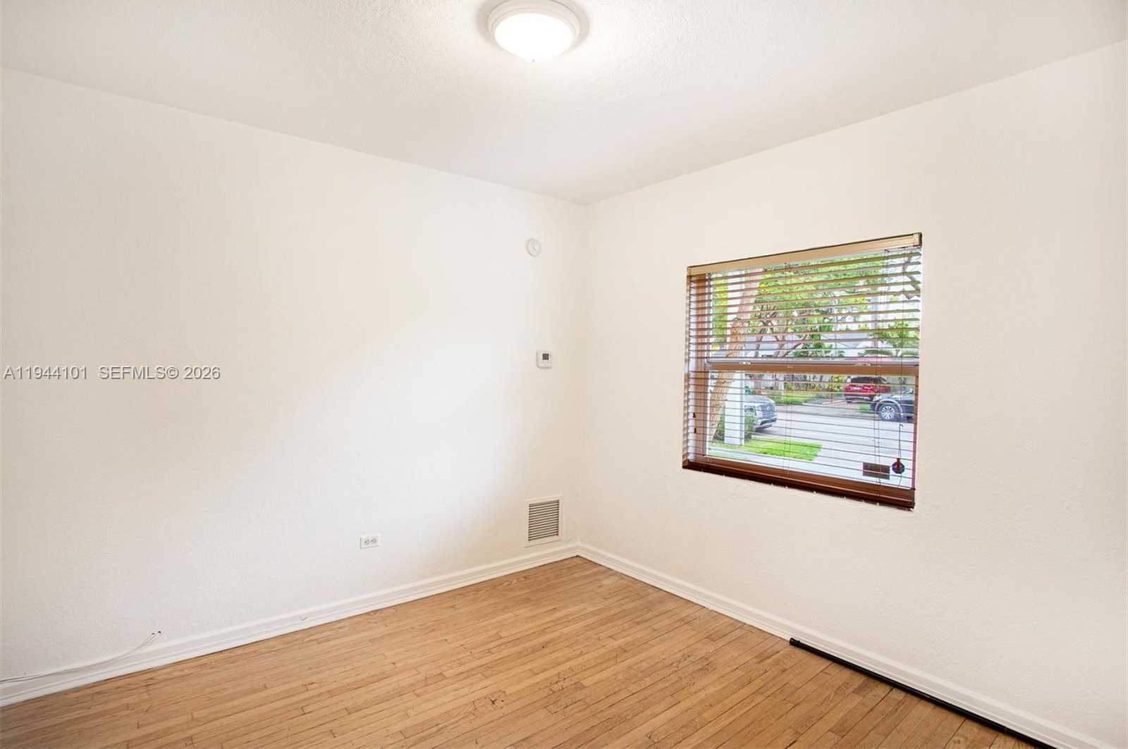 Small Image of 236 SOUTH WEST 28TH RD, Miami Number 16