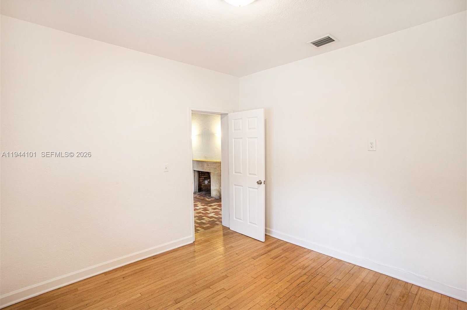 Small Image of 236 SOUTH WEST 28TH RD, Miami Number 17