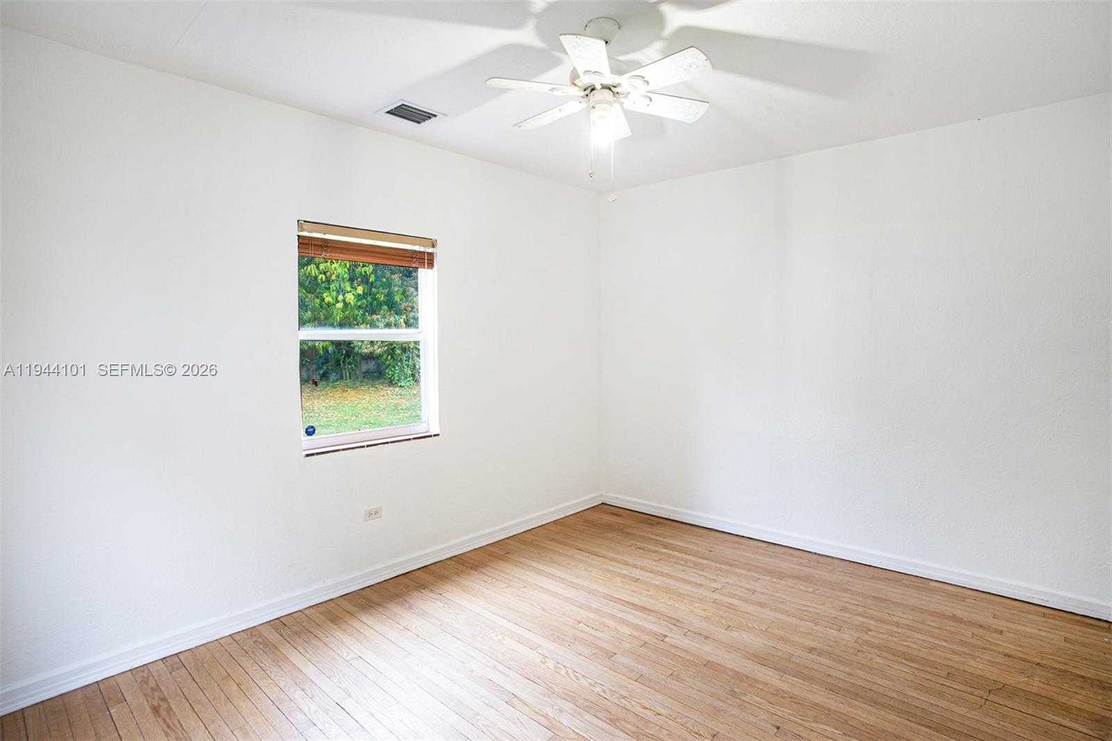 Small Image of 236 SOUTH WEST 28TH RD, Miami Number 23