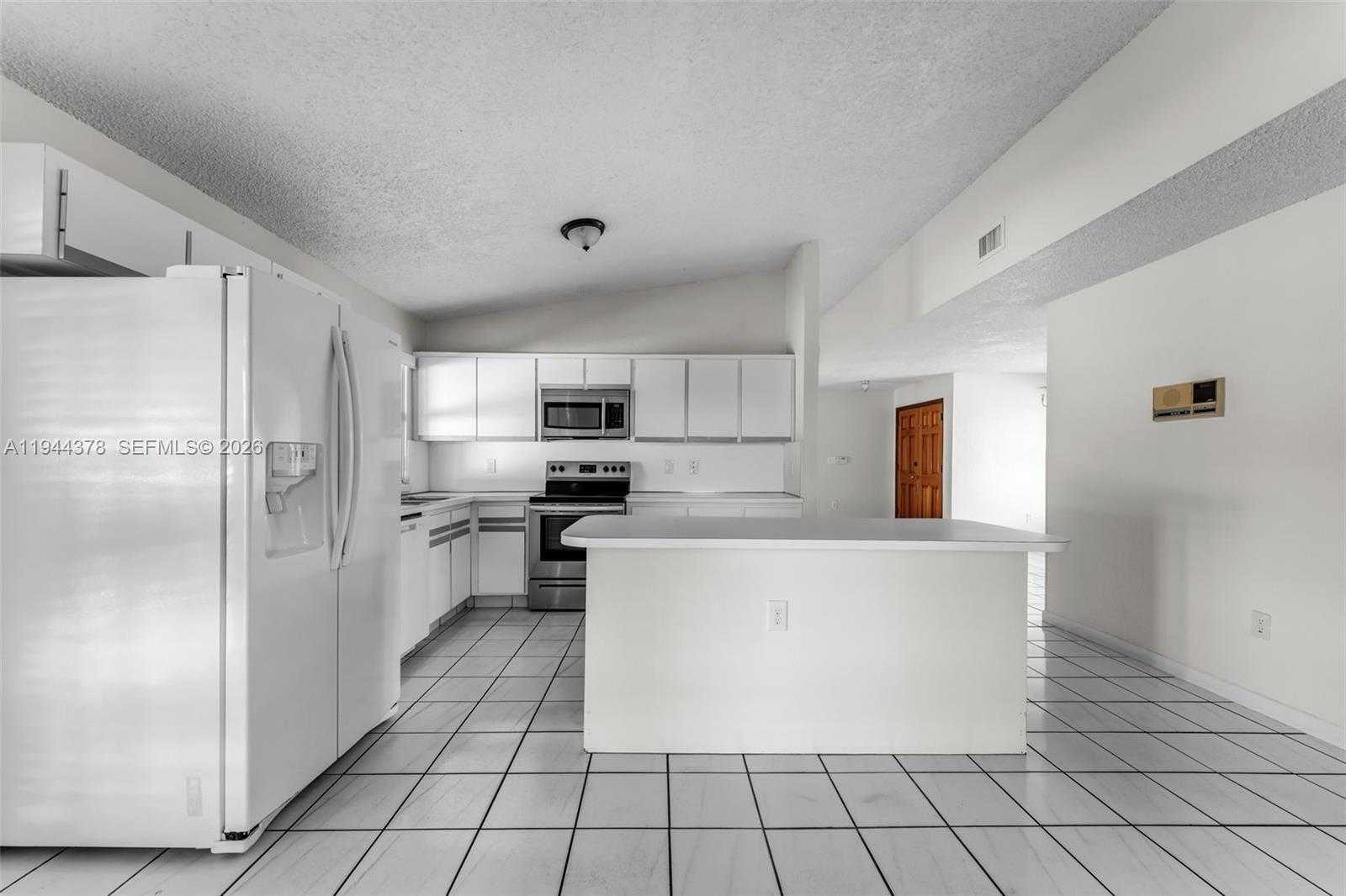 Small Image of 4531 SOUTH WEST 146TH CT, Miami Number 11