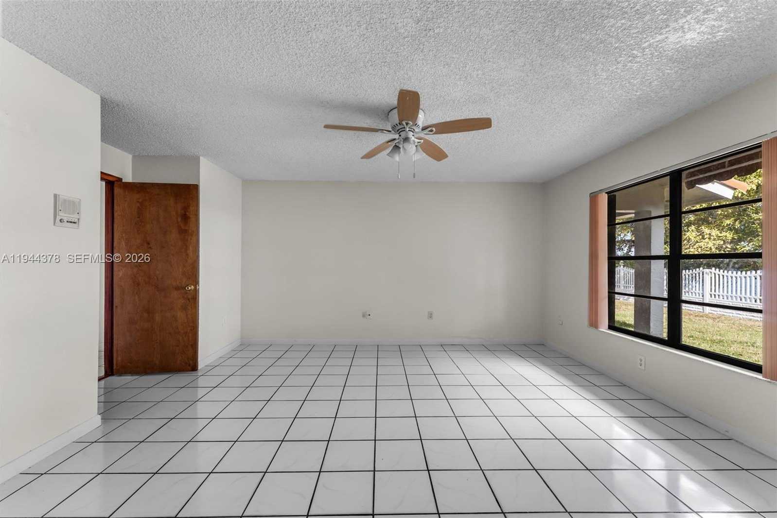 Small Image of 4531 SOUTH WEST 146TH CT, Miami Number 14