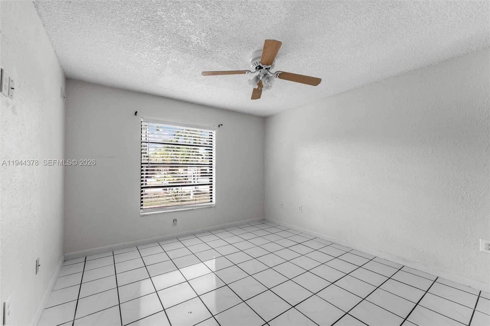 Small Image of 4531 SOUTH WEST 146TH CT, Miami Number 20