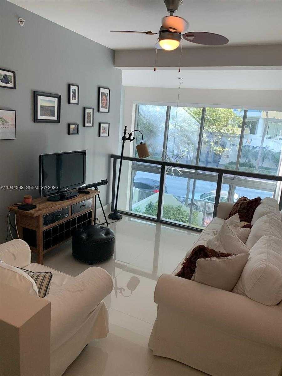 Small Image of 6000 COLLINS AVE UNIT 136, Miami Beach Number 8