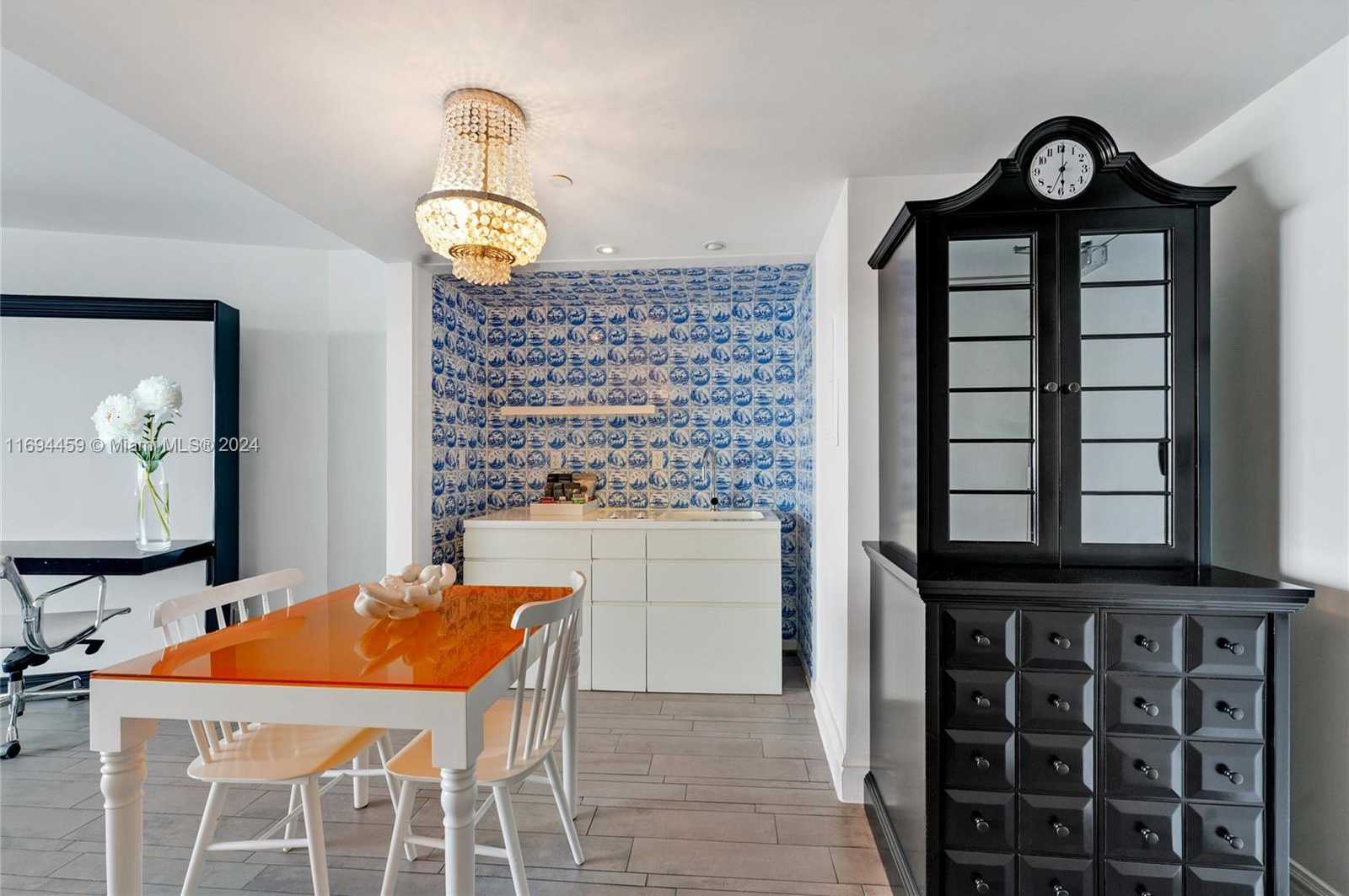 Small Image of 1100 WEST AVE #918, Miami Beach Number 4