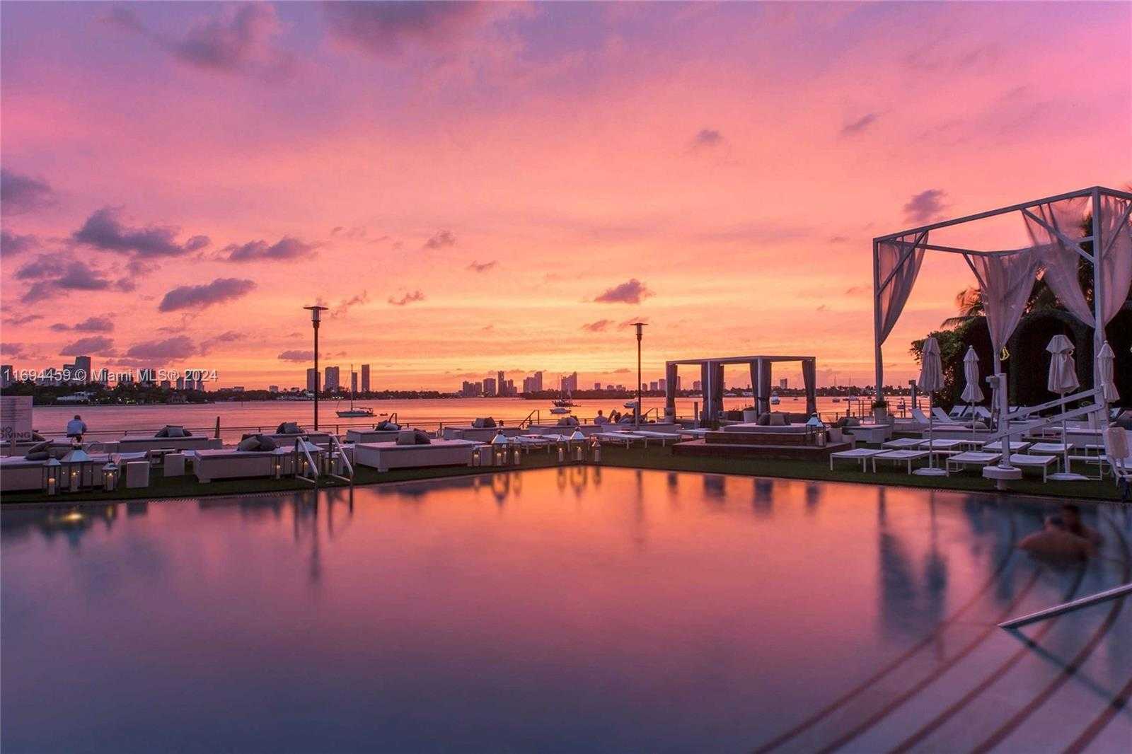 Small Image of 1100 WEST AVE #918, Miami Beach Number 42