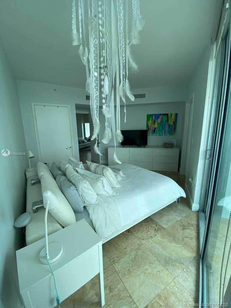 Small Image of 350 SOUTH MIAMI AV #2514, Miami Number 14