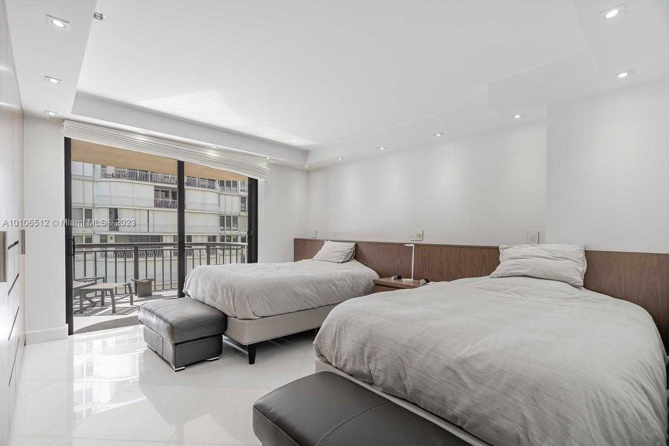 Small Image of 10175 Collins Ave, Bal Harbour, FL 33154, USA Number 20