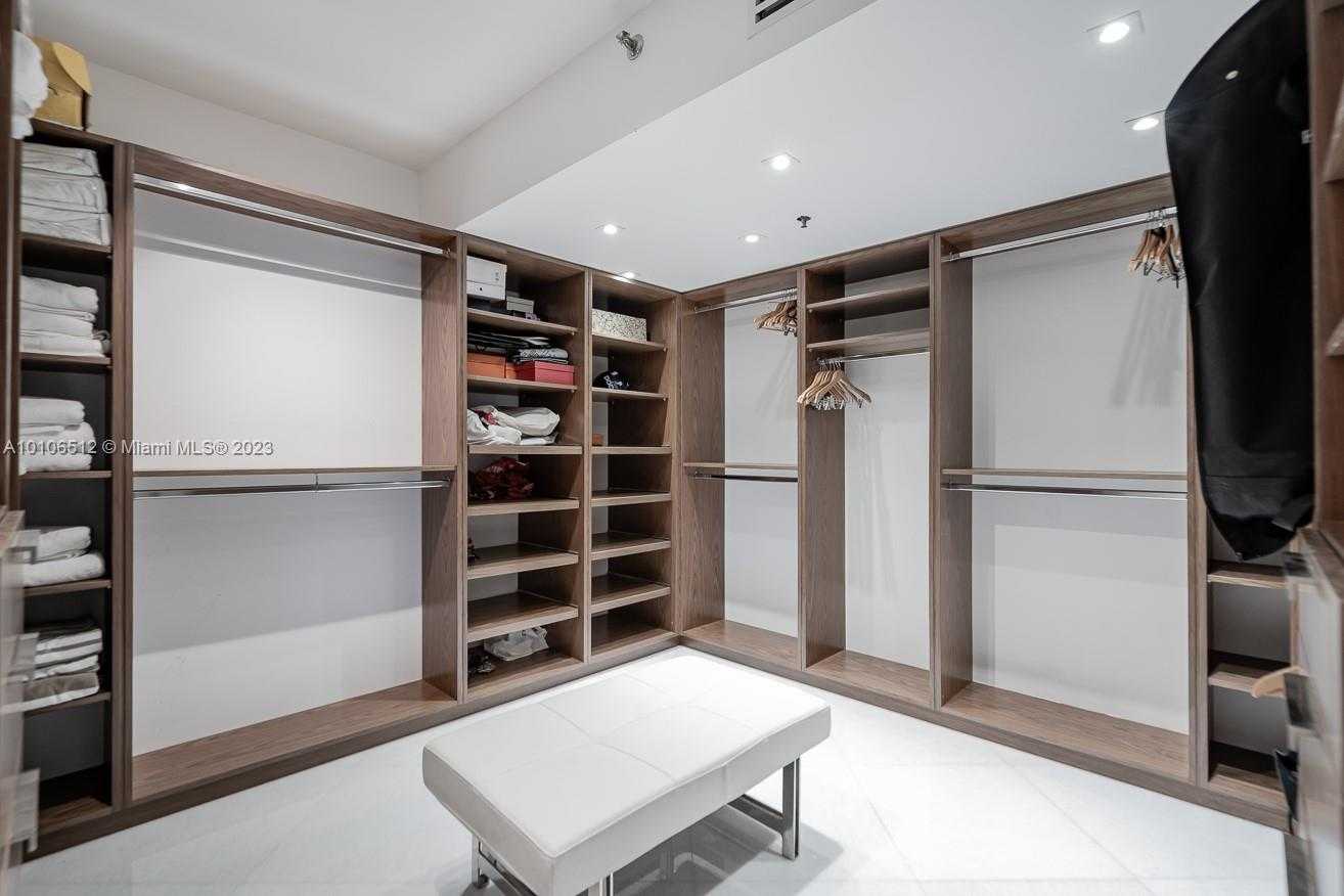 Small Image of 10175 Collins Ave, Bal Harbour, FL 33154, USA Number 22