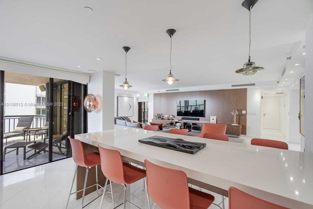 Small Image of 10175 Collins Ave, Bal Harbour, FL 33154, USA Number 8