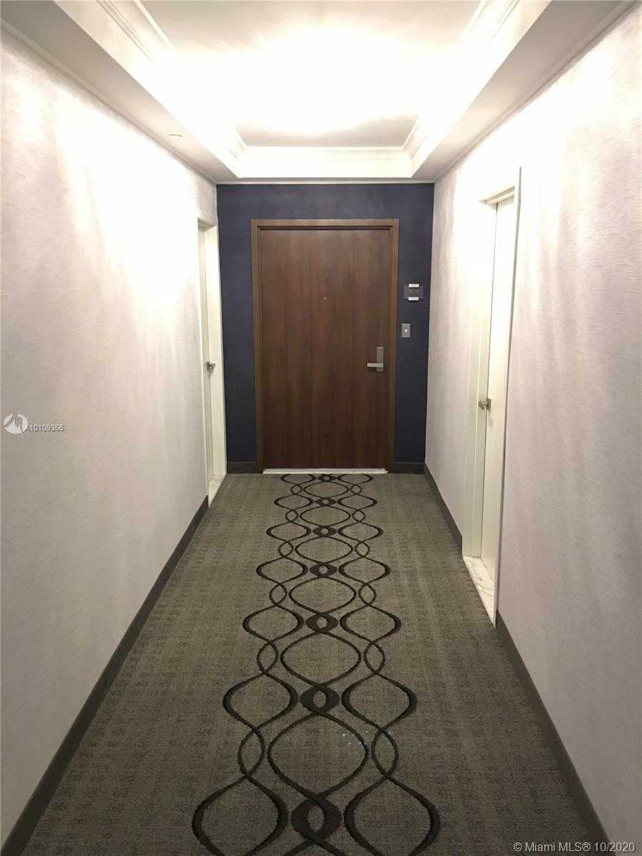 Small Image of 10155 Collins Ave, Bal Harbour, FL 33154, USA Number 11