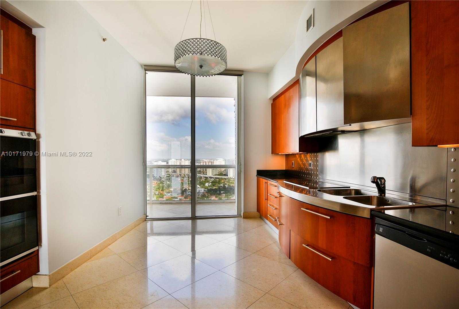 Small Image of Trump Palace, 18101 Collins Ave, Sunny Isles Beach, FL 33160, USA Number 16