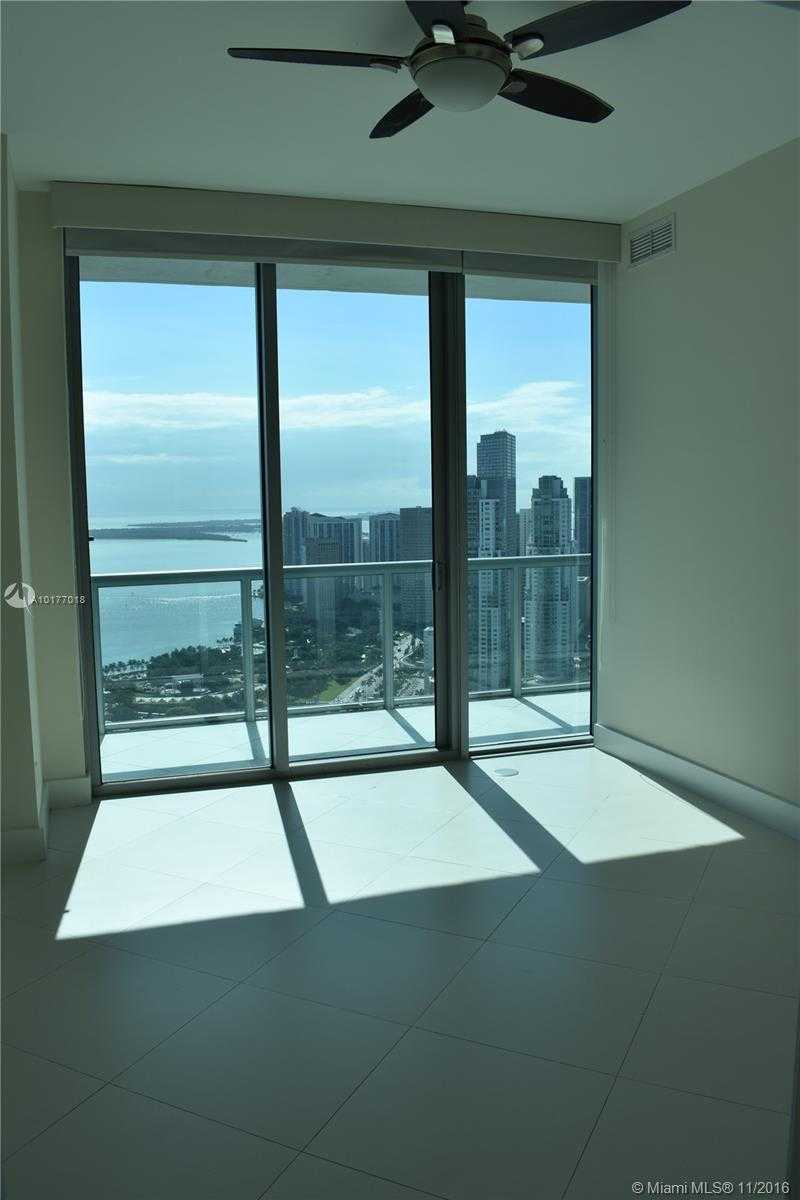 Small Image of 888 BISCAYNE BLVD #5104, Miami Number 4
