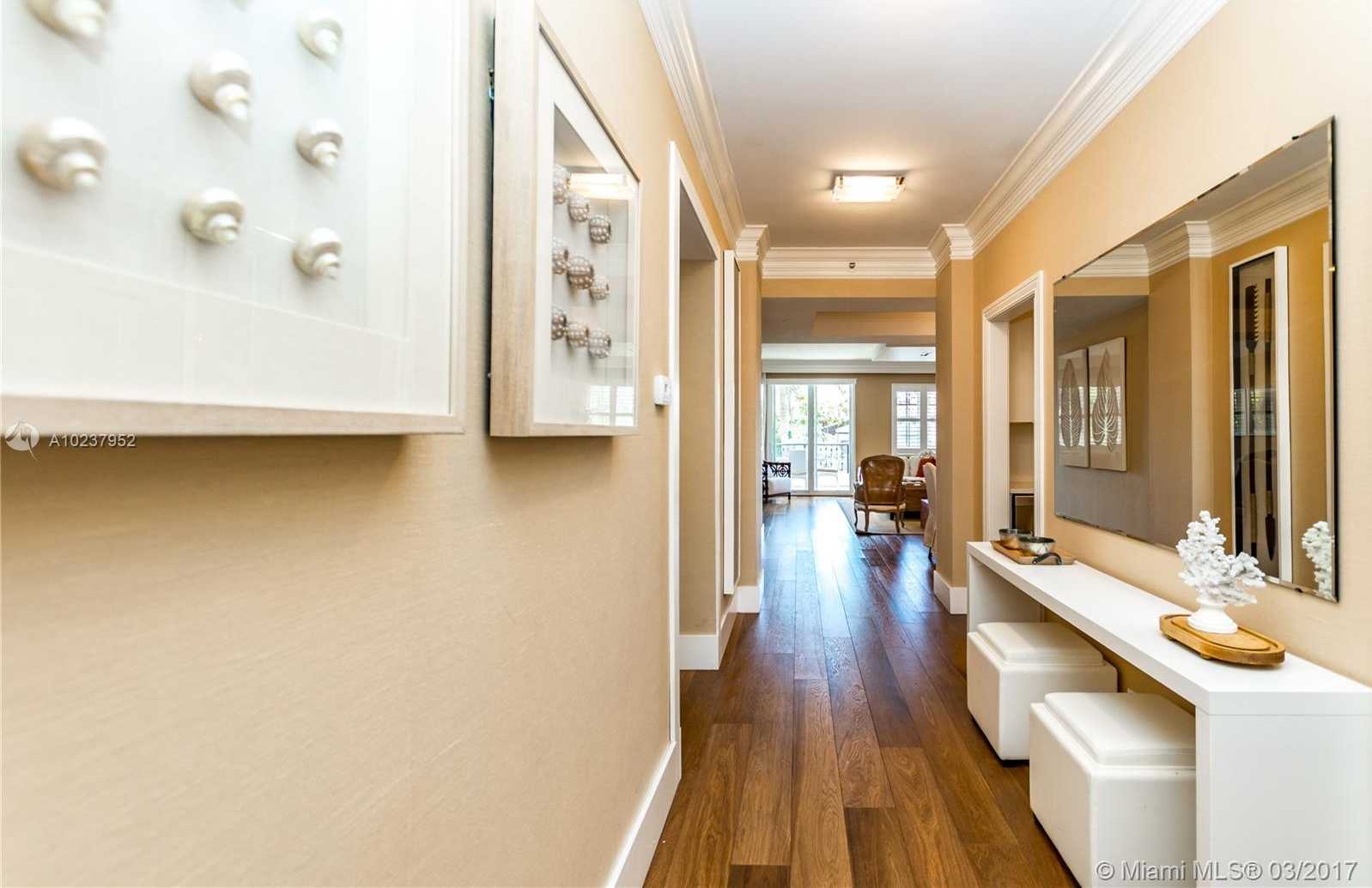 Small Image of 19123 FISHER ISLAND DR #19123, Miami Beach Number 10
