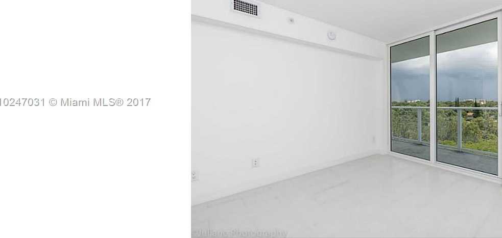 Small Image of 4250 BISCAYNE BLVD #509, Miami Number 4