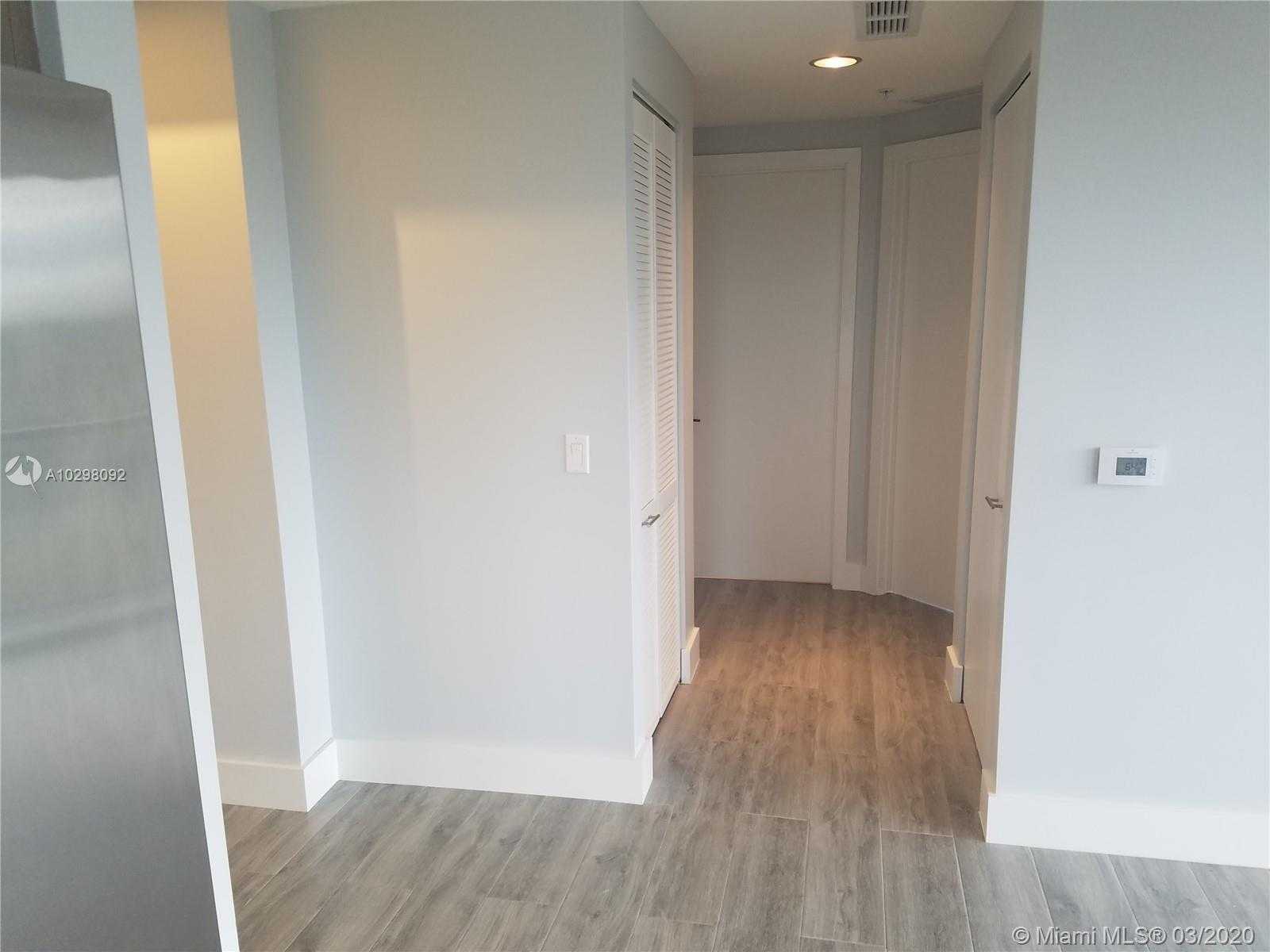 Small Image of 201 SOUTH WEST 17TH RD #401, Miami Number 12