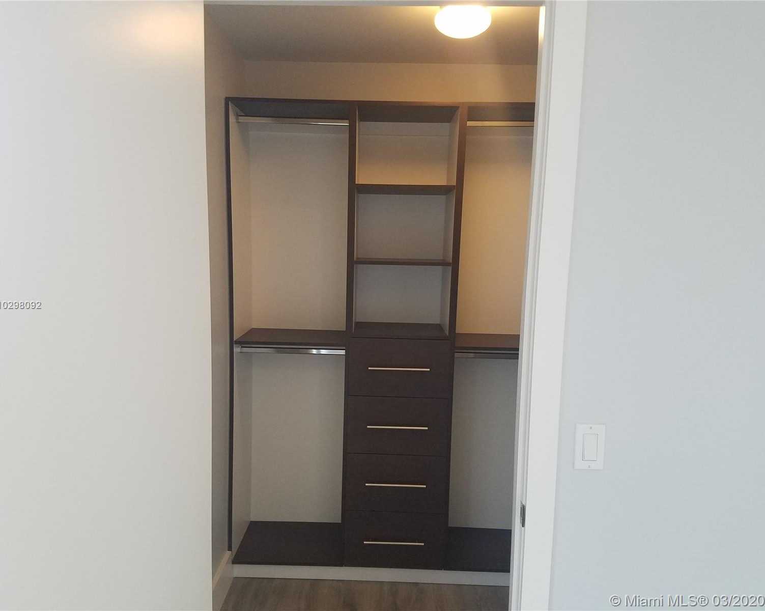 Small Image of 201 SOUTH WEST 17TH RD #401, Miami Number 19