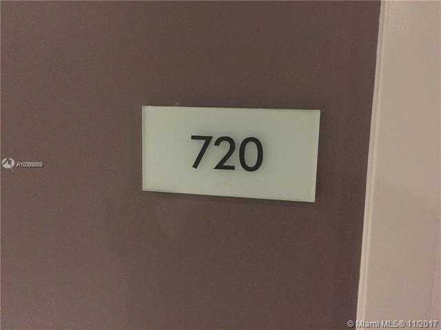 Small Image of 400 Sunny Isles Blvd, Sunny Isles Beach, FL 33160, USA Number 26