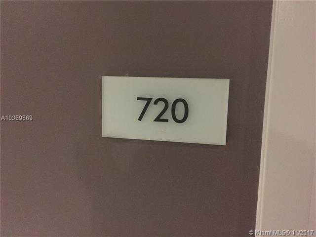 Small Image of 400 Sunny Isles Blvd, Sunny Isles Beach, FL 33160, USA Number 27