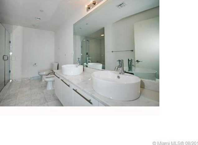 Small Image of 888 BISCAYNE BL #4204, Miami Number 10