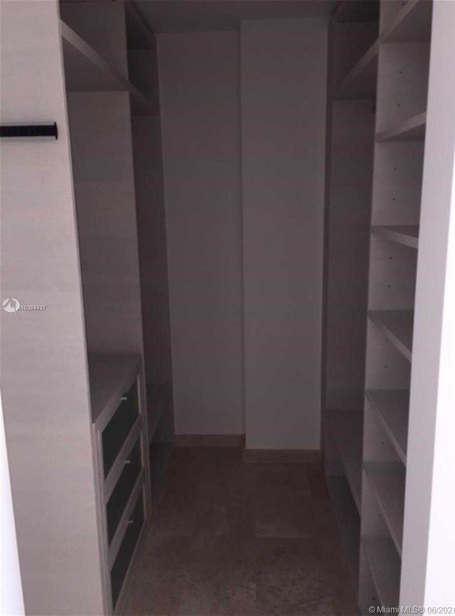 Small Object Image