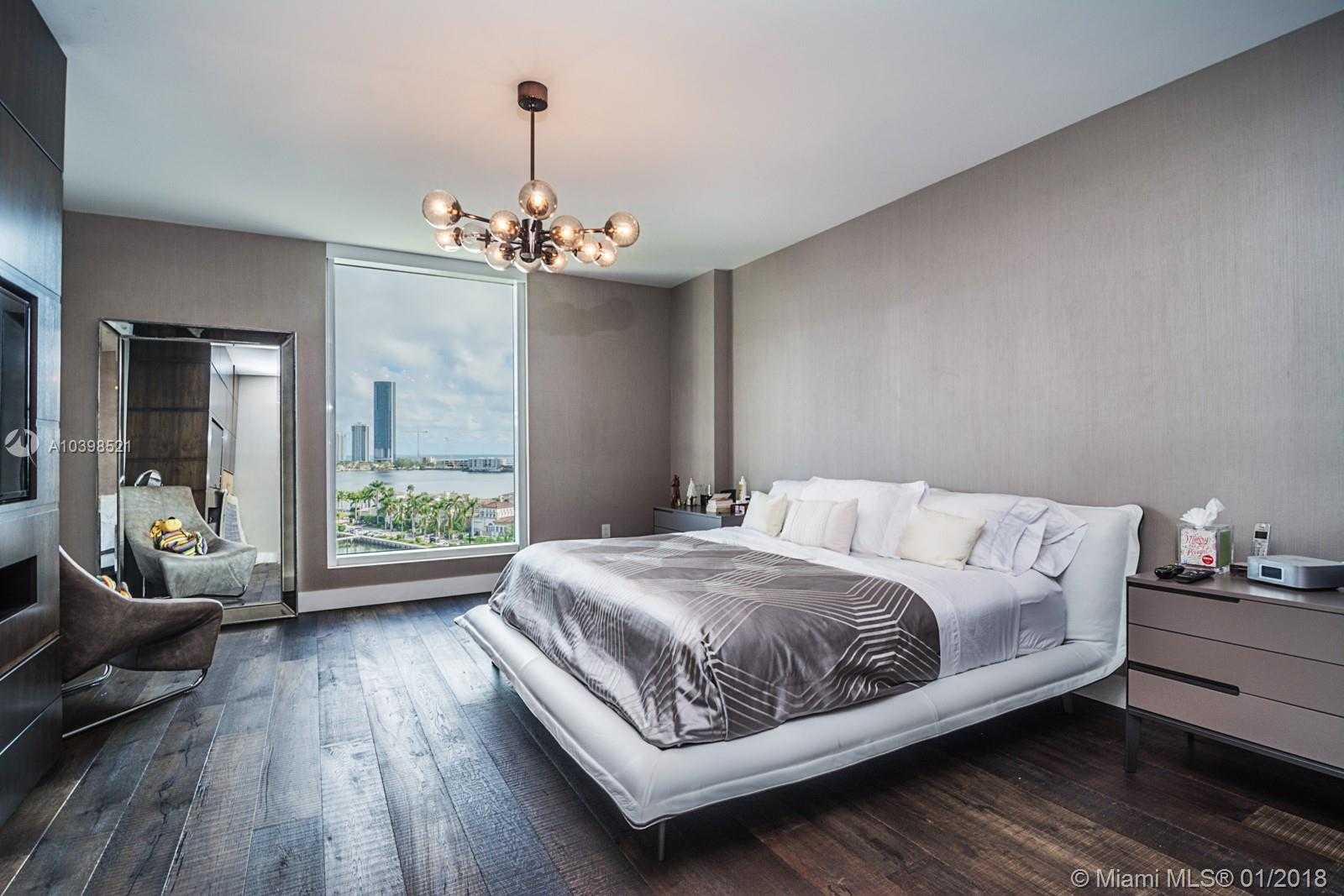 Small Image of 6000 Island Blvd, Aventura, FL 33160, USA Number 18