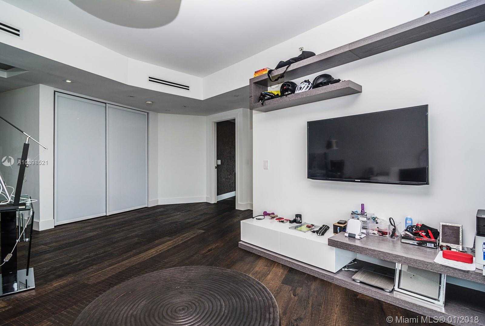 Small Image of 6000 Island Blvd, Aventura, FL 33160, USA Number 23