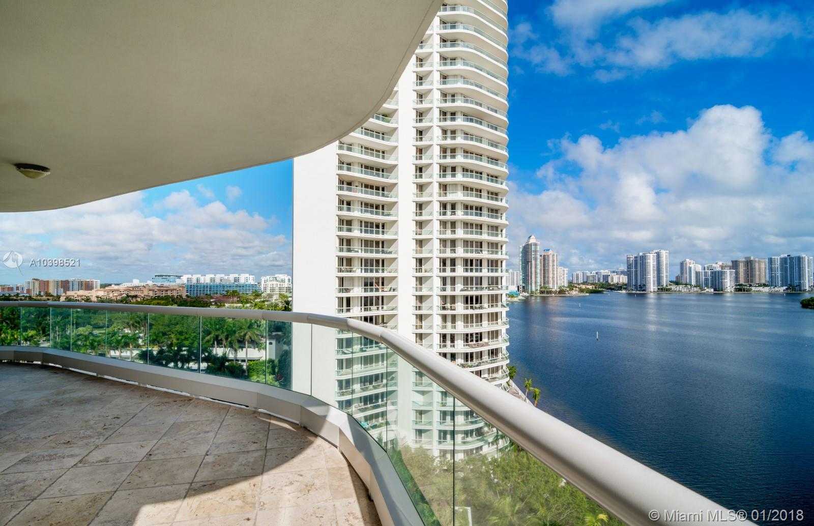 Small Image of 6000 Island Blvd, Aventura, FL 33160, USA Number 3
