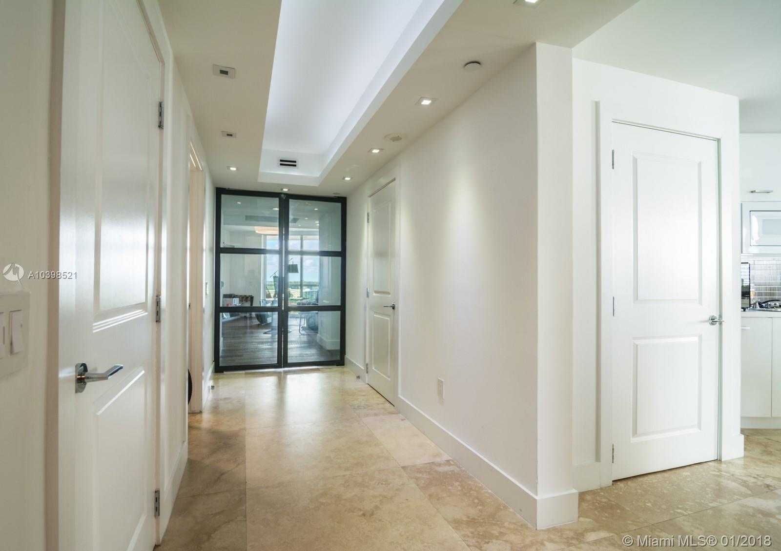 Small Image of 6000 Island Blvd, Aventura, FL 33160, USA Number 35