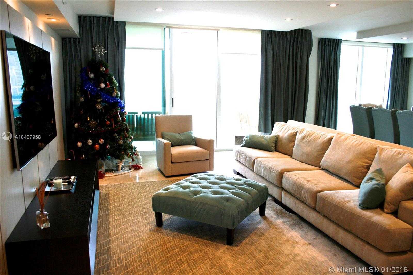 Small Image of 3301 NE 183rd St, Aventura, FL 33160, USA Number 2
