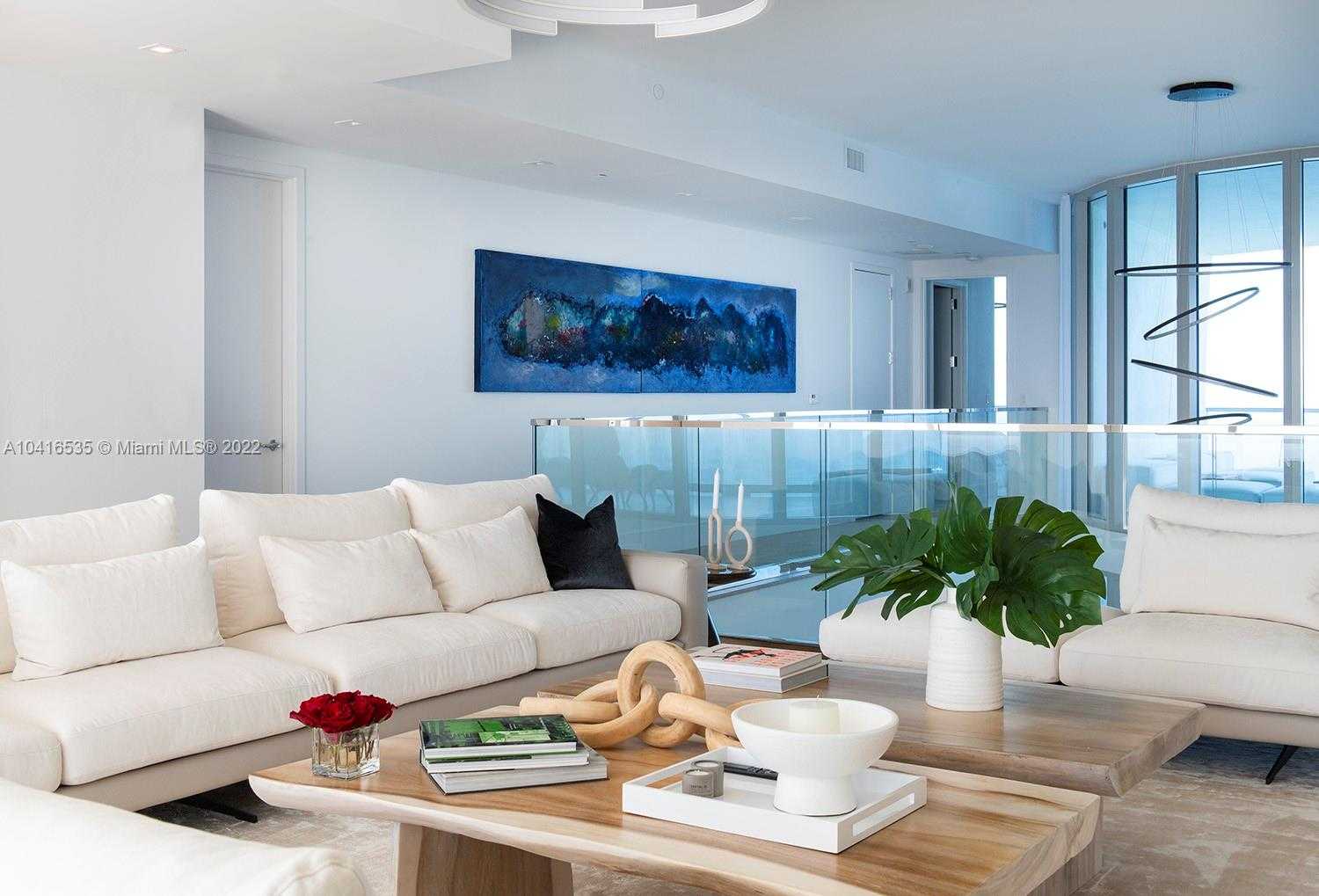 Small Image of 16901 Collins Ave, Sunny Isles Beach, FL 33160, USA Number 22