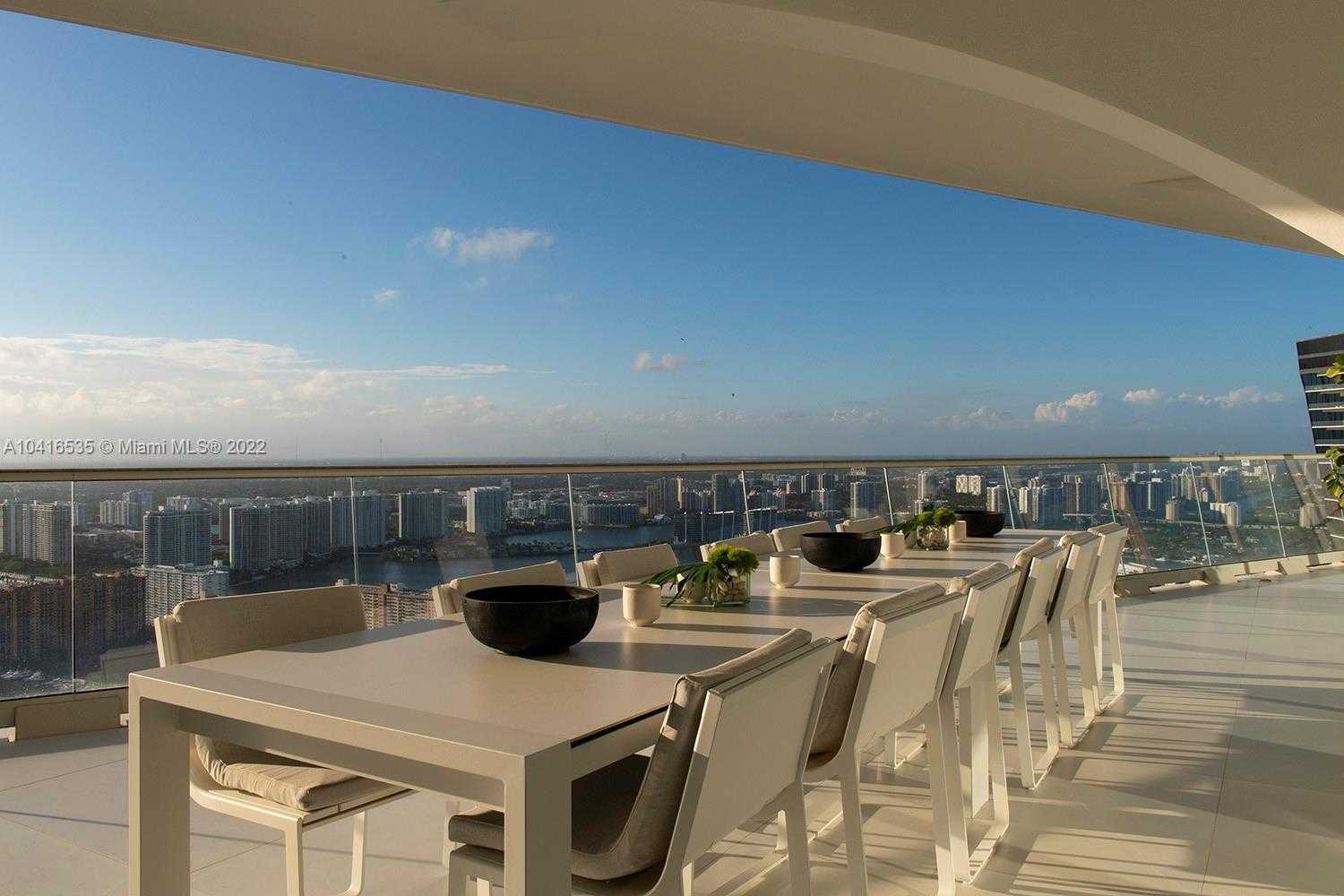 Small Image of 16901 Collins Ave, Sunny Isles Beach, FL 33160, USA Number 24
