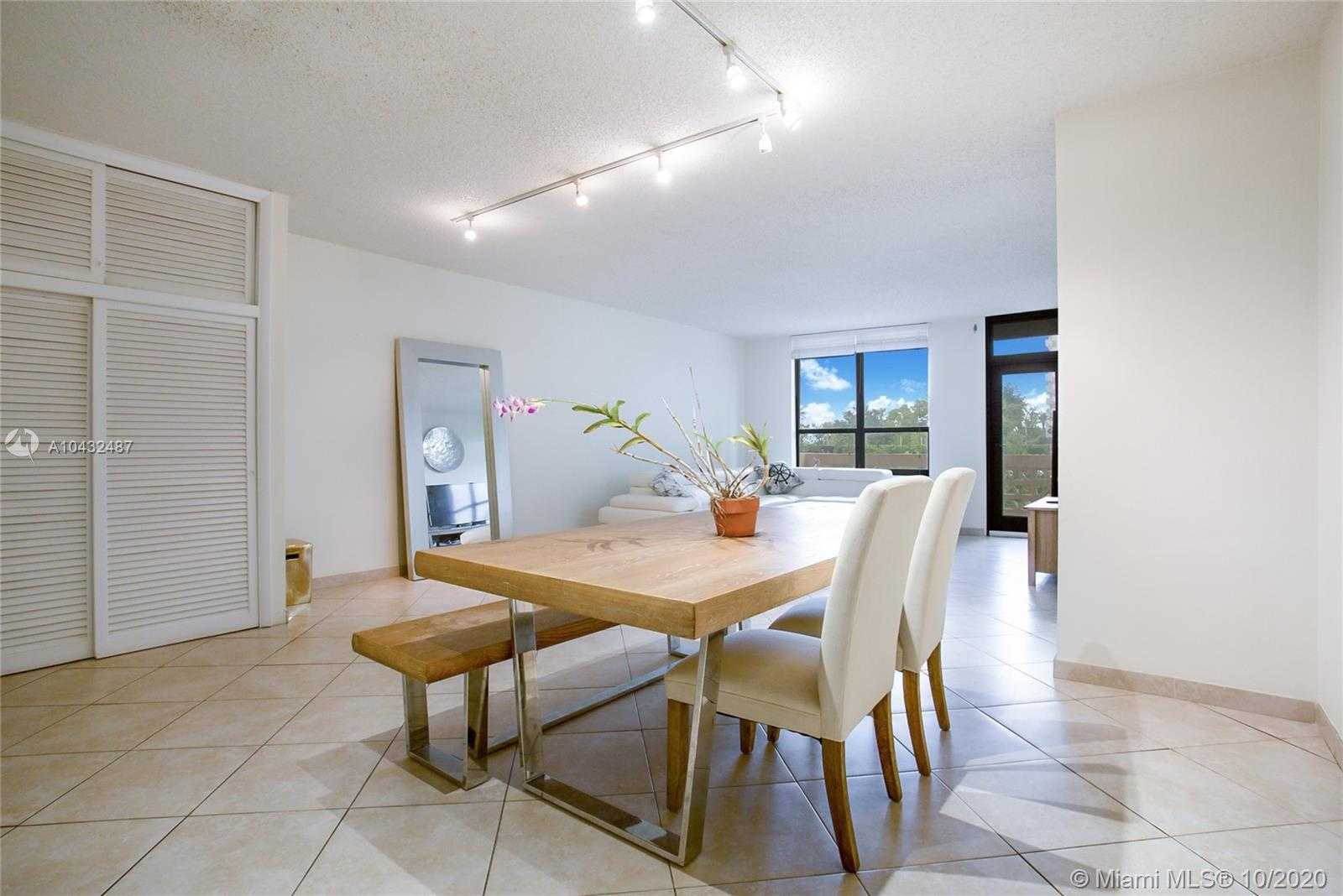 Small Image of 10185 Collins Ave, Bal Harbour, FL 33154, USA Number 7