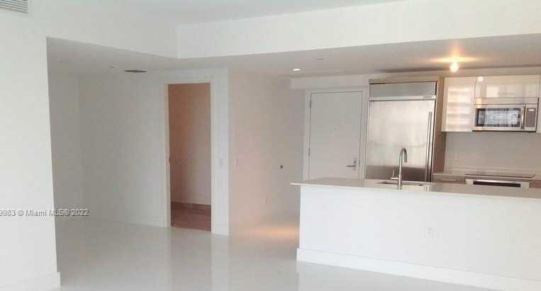 Small Image of Brickell House, 1300 Brickell Bay Dr, Miami, FL 33131, USA Number 6
