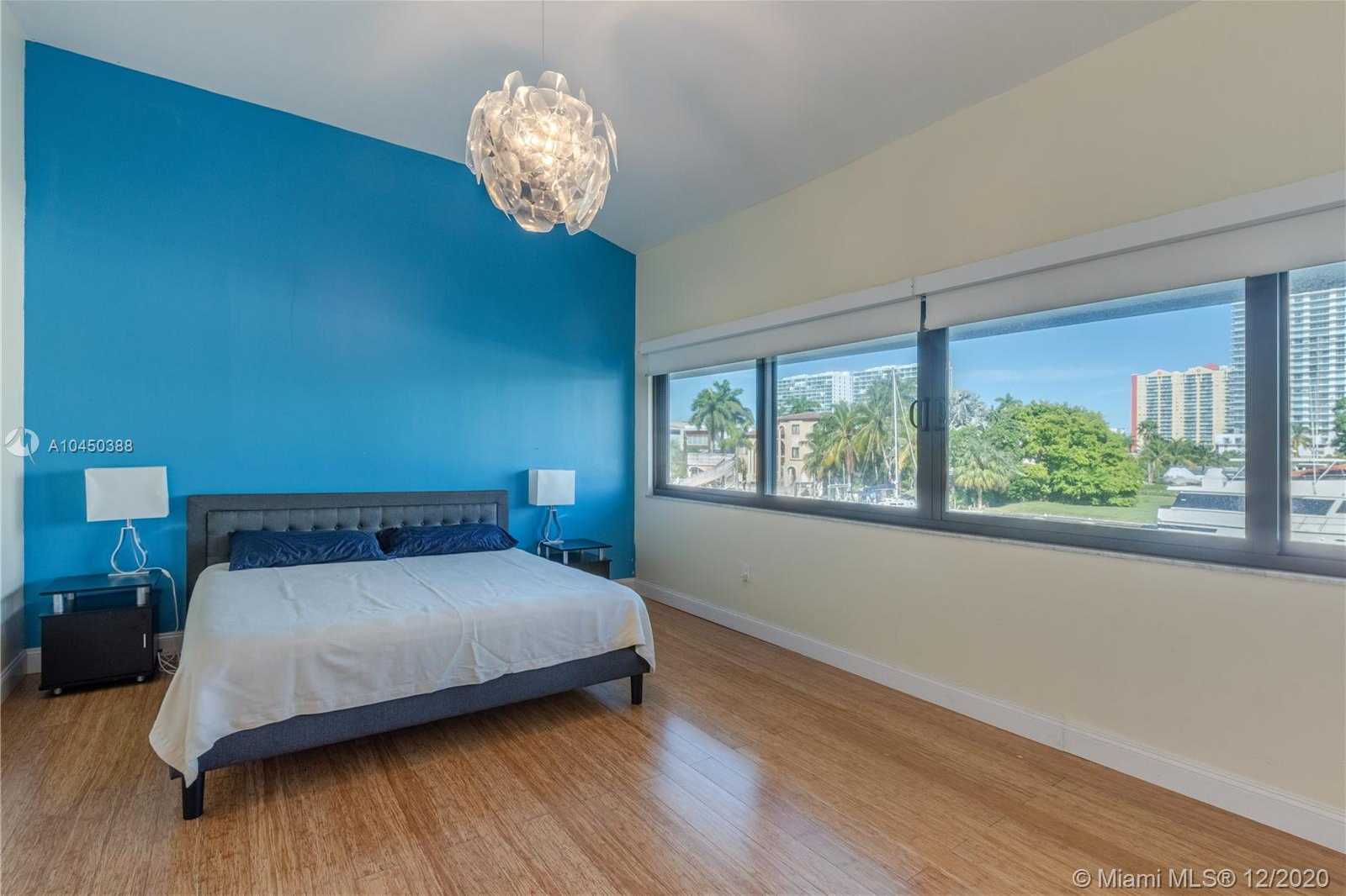 Small Image of 303 POINCIANA DR #703, Sunny Isles Beach Number 21