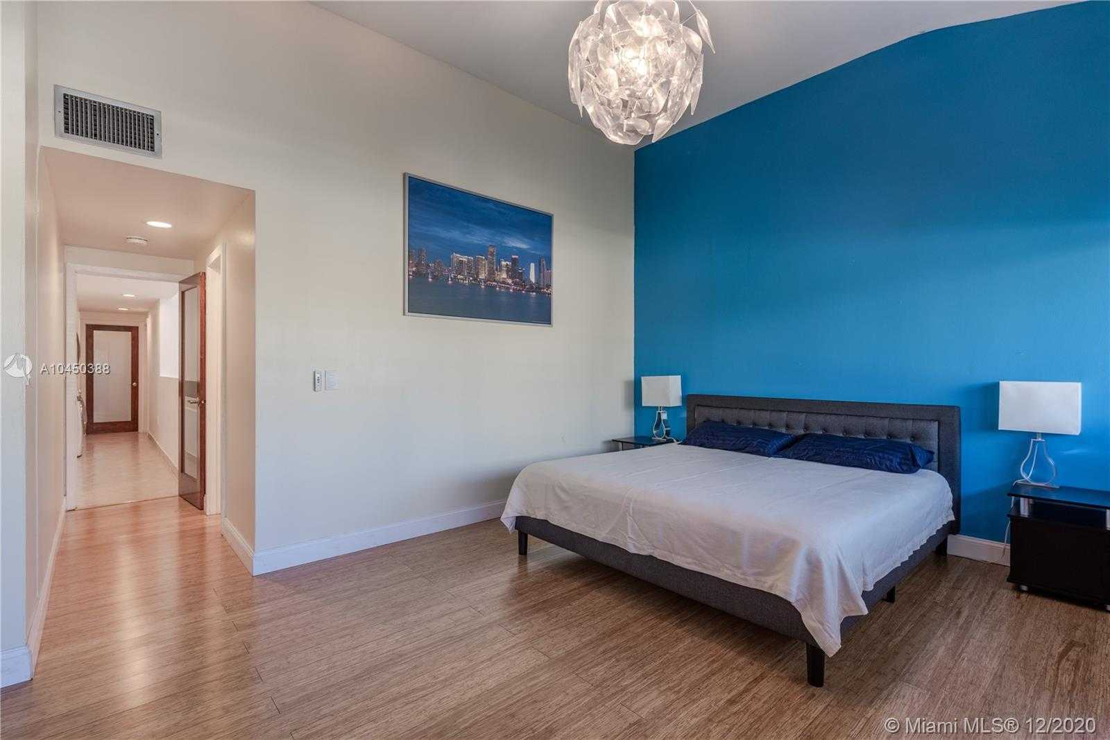 Small Image of 303 POINCIANA DR #703, Sunny Isles Beach Number 23
