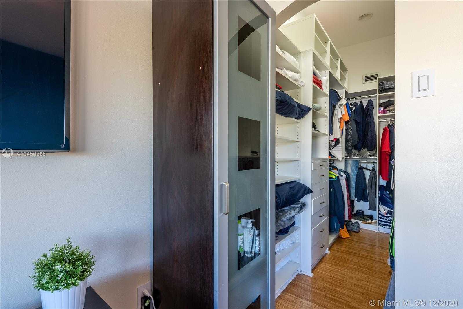 Small Image of 303 POINCIANA DR #703, Sunny Isles Beach Number 24