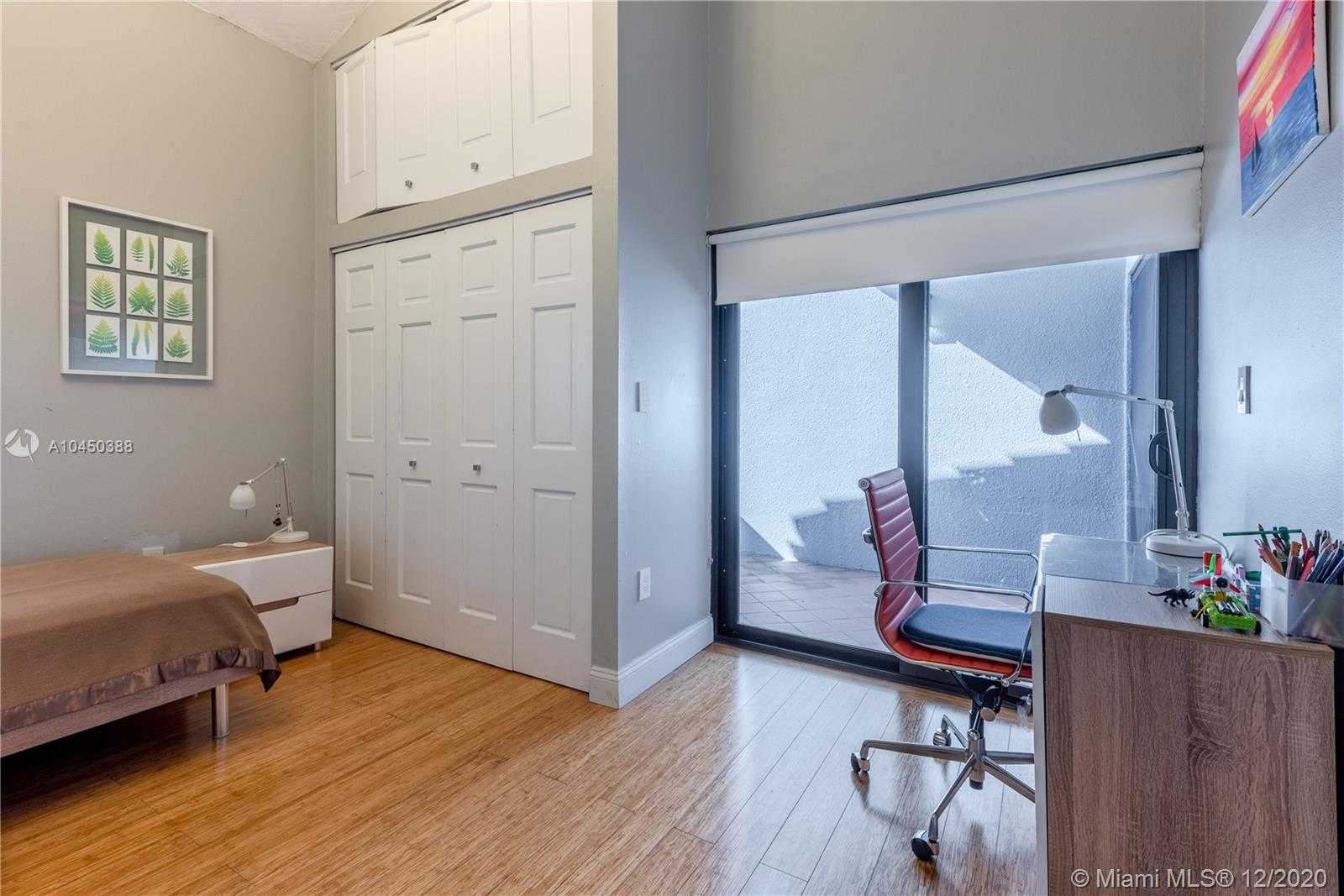 Small Image of 303 POINCIANA DR #703, Sunny Isles Beach Number 31