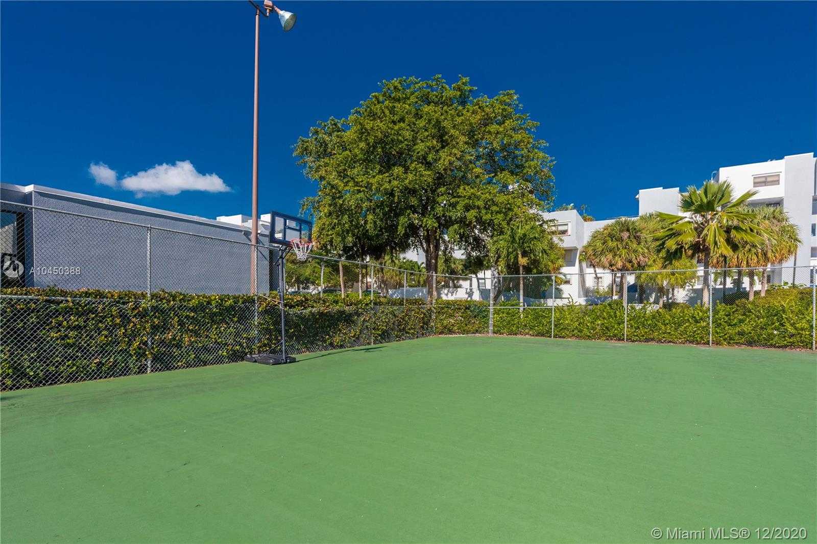 Small Image of 303 POINCIANA DR #703, Sunny Isles Beach Number 44