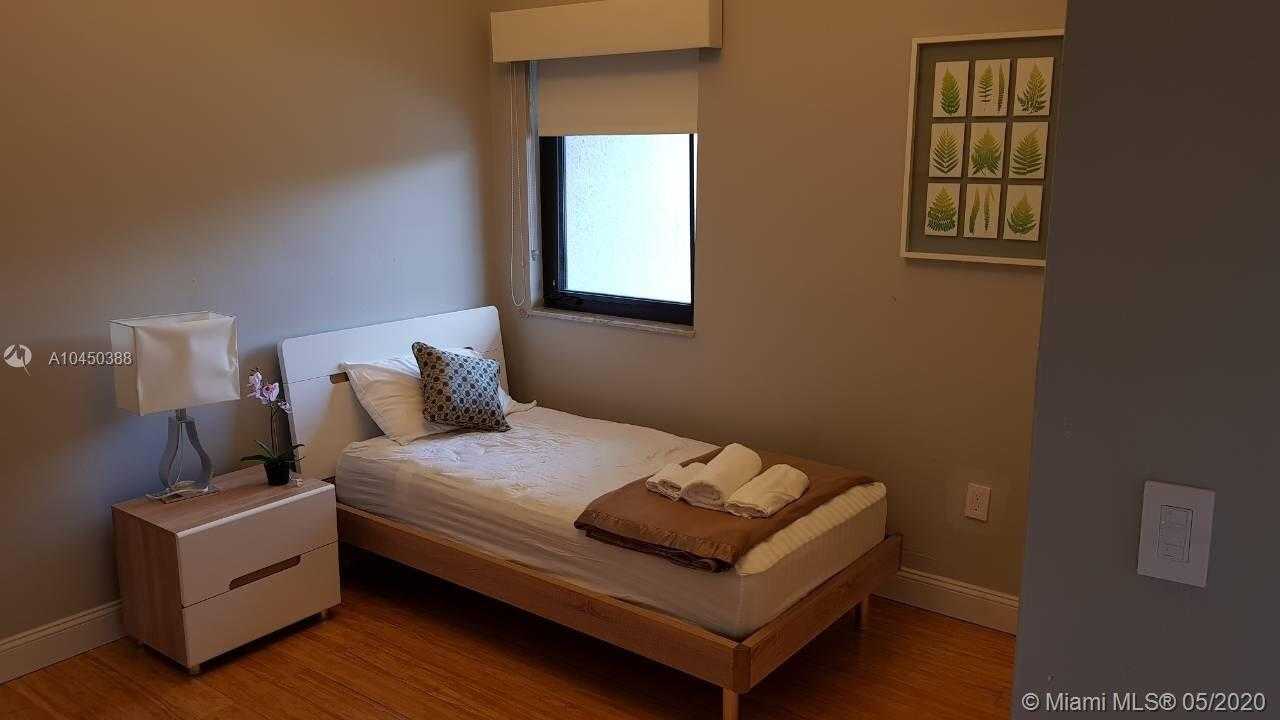 Small Image of 303 POINCIANA DR #703, Sunny Isles Beach Number 51