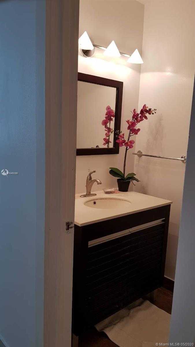 Small Image of 303 POINCIANA DR #703, Sunny Isles Beach Number 54