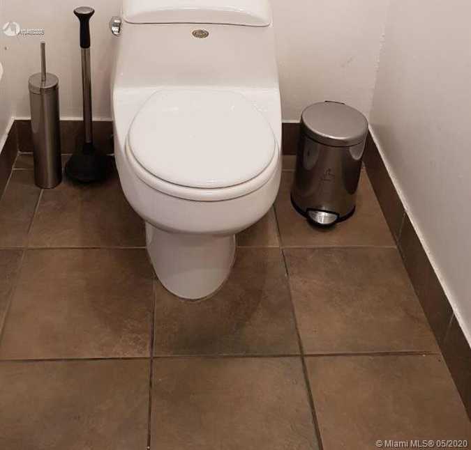 Small Image of 303 POINCIANA DR #703, Sunny Isles Beach Number 55