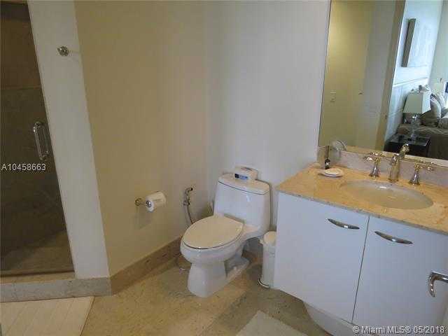 Small Object Image