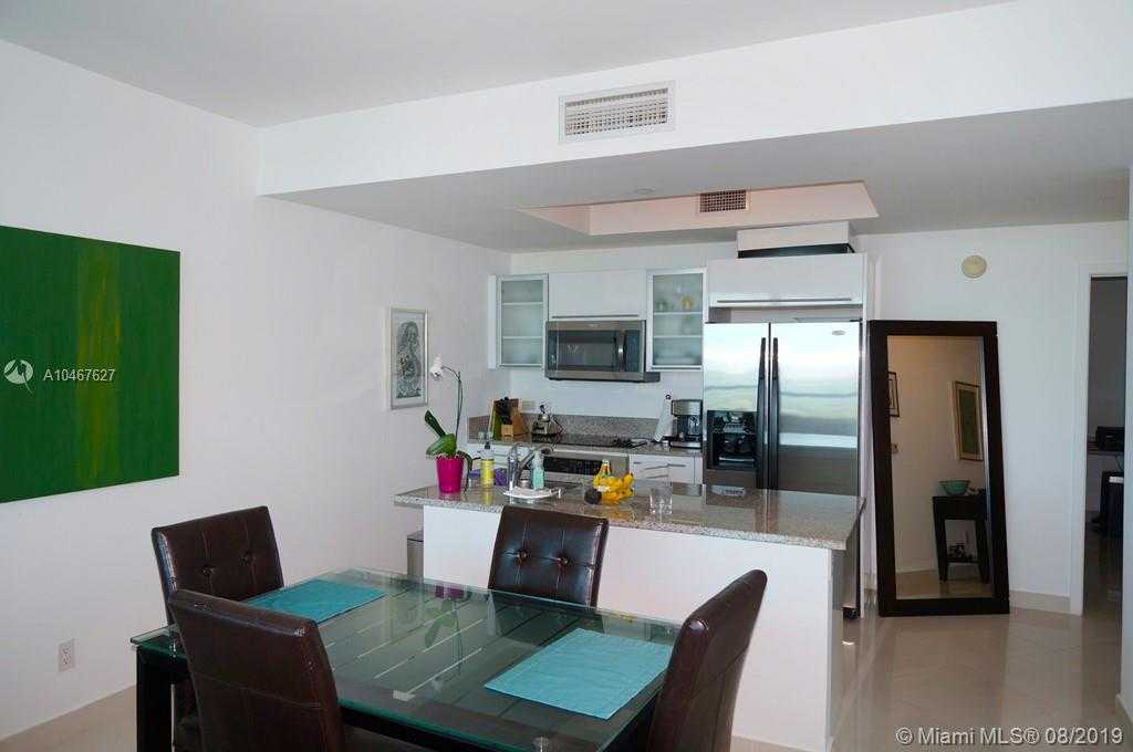 Small Image of 888 Biscayne Blvd, Miami, FL 33132, USA Number 15