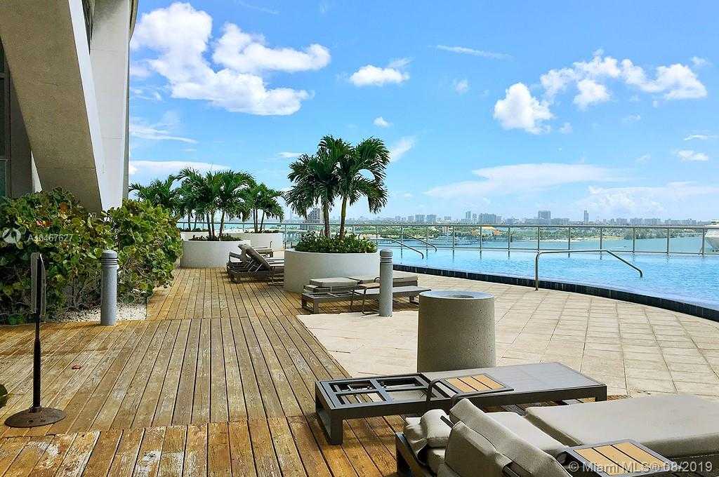 Small Image of 888 Biscayne Blvd, Miami, FL 33132, USA Number 28