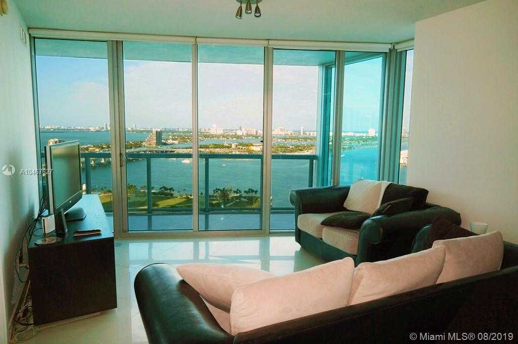Small Image of 888 Biscayne Blvd, Miami, FL 33132, USA Number 3