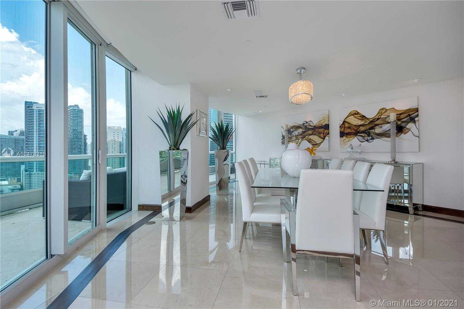 Small Image of Santa Maria, 1643 Brickell Ave, Miami, FL 33129, USA Number 16