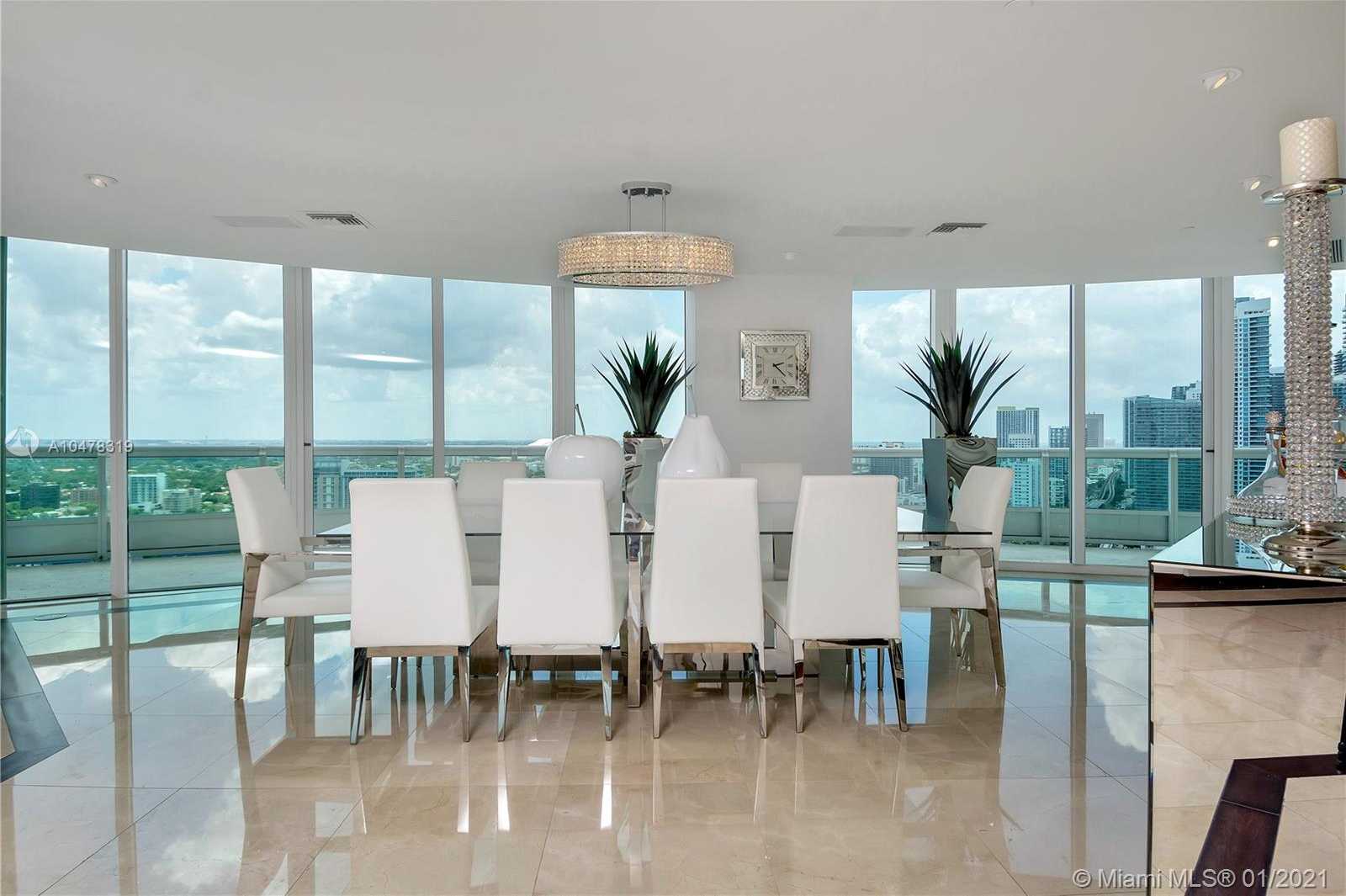 Small Image of Santa Maria, 1643 Brickell Ave, Miami, FL 33129, USA Number 18